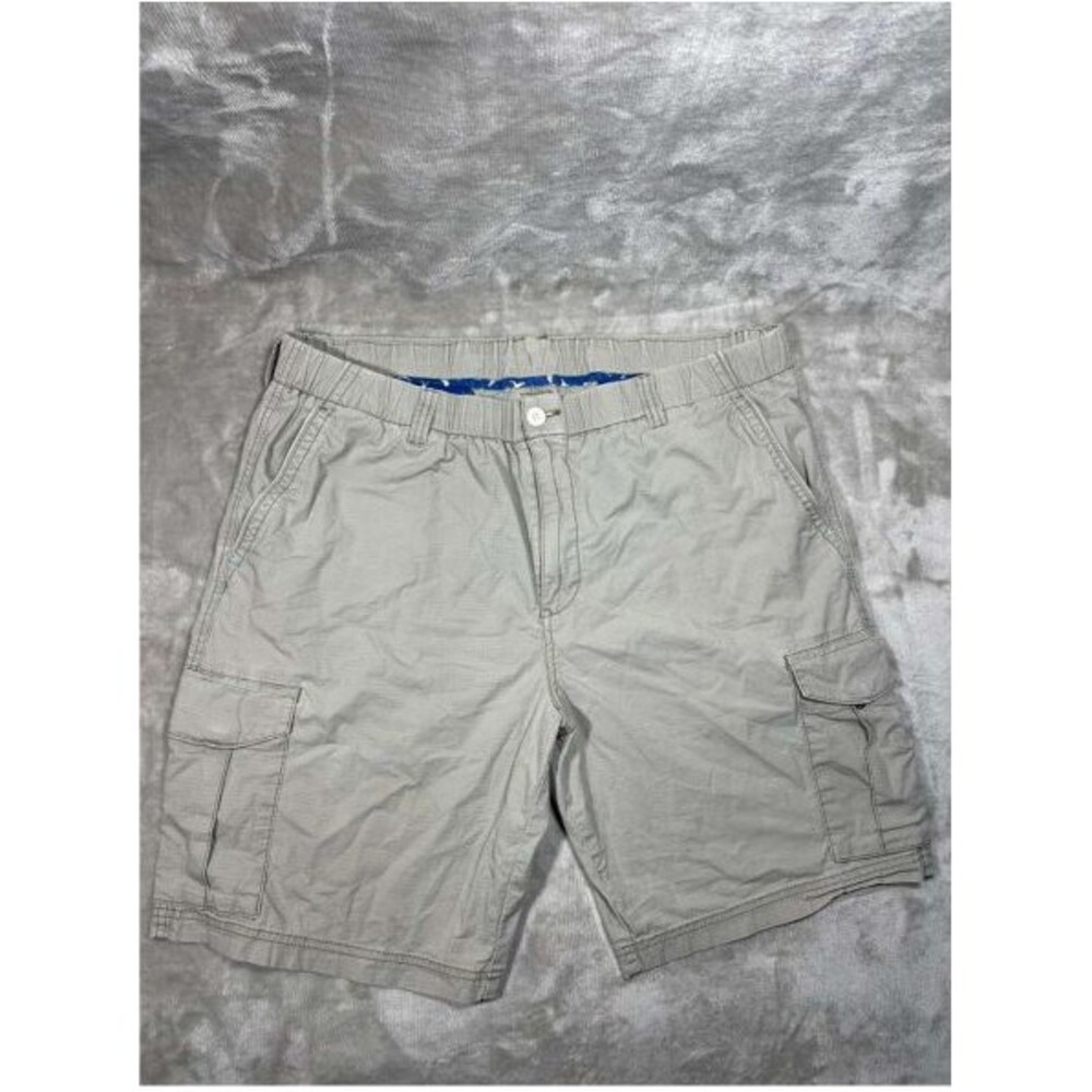 Tommy Bahama Cargo Shorts Men's XL Khaki Y2K Preppy Casual Outdoor